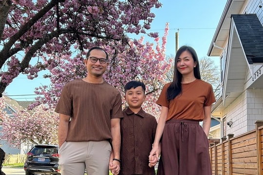 Tổ ấm của Huỳnh Đông, Ái Châu ở Canada