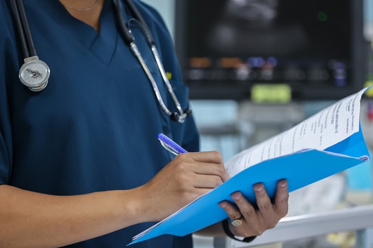 Số người ngộ độc sau ăn bánh mì ở TP HCM tiếp tục tăng