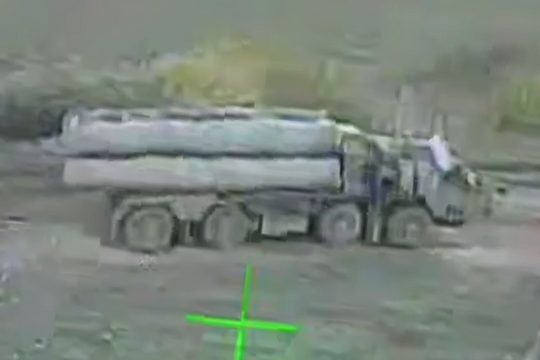 Ukraine đăng video tập kích 'bệ phóng S-400' tại Crimea