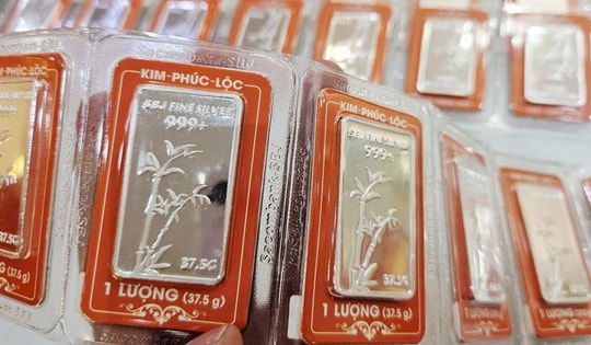 Giá bạc hôm nay 10-11: Đồng loạt tăng, Mỹ có thông báo quan trọng về bạc