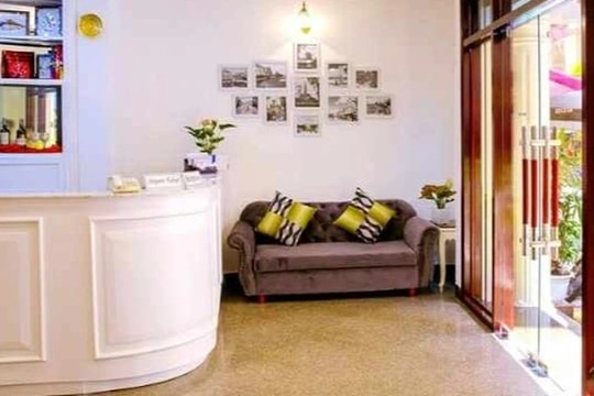 Vụ khách sạn ở Hà Nội từ chối khách lúc 2h sáng: Hành xử vô lý!