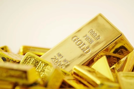 Giá vàng thế giới tiến sát mốc 4.100 USD/ounce