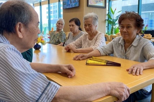 Thêm 1,6 triệu người từ 70 tuổi không có lương hưu được hưởng trợ cấp