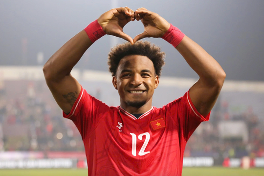 Xuân Son: ‘Tôi hoàn toàn khỏe mạnh, muốn đá mọi trận’