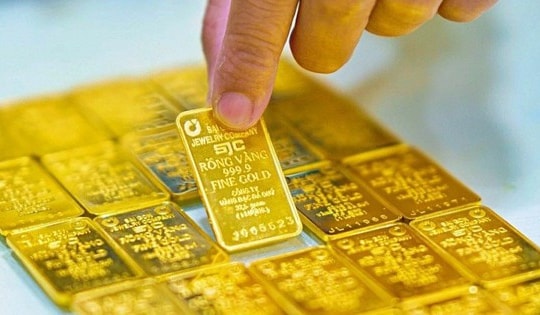 Giá vàng sáng 11/11: Vàng thế giới bứt phá mạnh, SJC vượt ngưỡng 150 triệu đồng