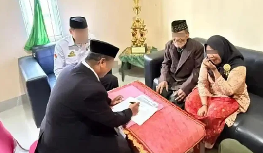 Cụ ông 110 tuổi cưới vợ 27 tuổi, sau đám cưới cái kết bất ngờ