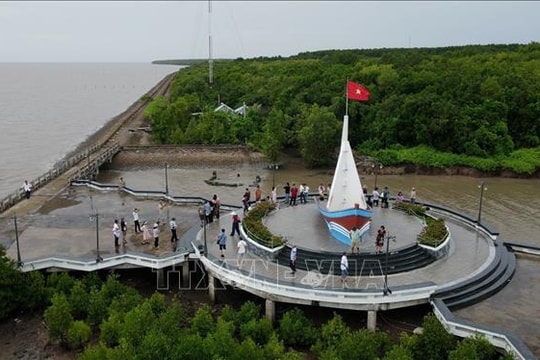 Tâm huyết từ Địa đầu cực Nam Tổ quốc