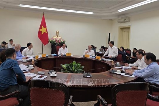 Tháo gỡ khó khăn, hoàn thiện pháp luật là nhiệm vụ ưu tiên của các bộ, ngành