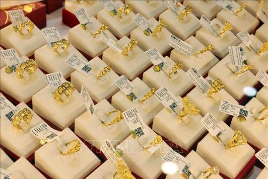 Giá vàng miếng chiều 12/11 giảm 500 nghìn đồng/lượng