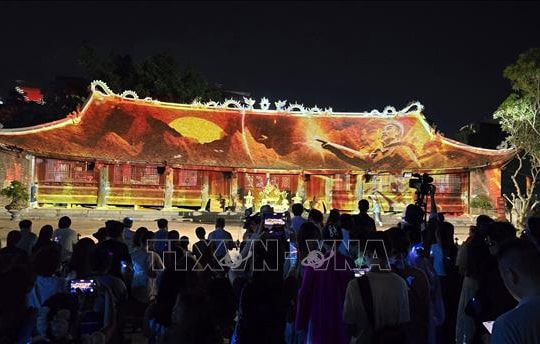 Hoàn thiện chính sách thúc đẩy du lịch đêm Việt Nam