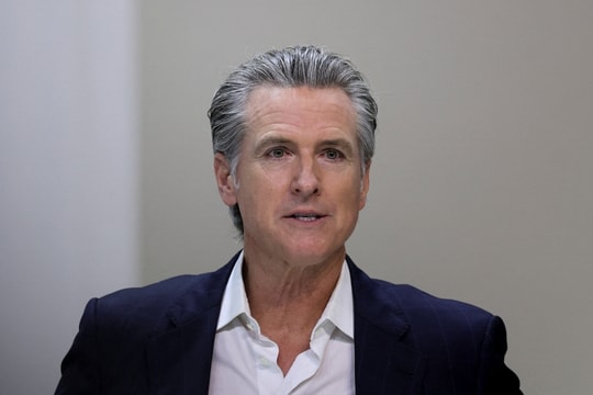 Thống đốc California công kích ông Trump tại hội nghị khí hậu