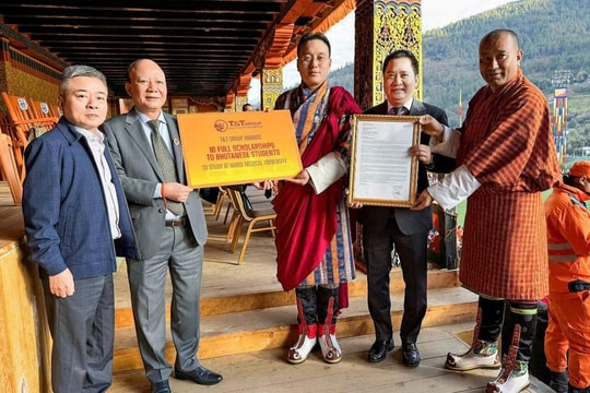Học bổng toàn phần cho 10 sinh viên Bhutan theo học ngành y tại Việt Nam