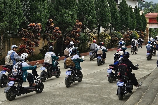 Phân biệt xe đạp điện và xe máy điện