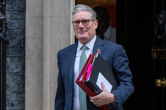 Thủ tướng Anh: BBC nên chấn chỉnh sau bê bối với ông Trump