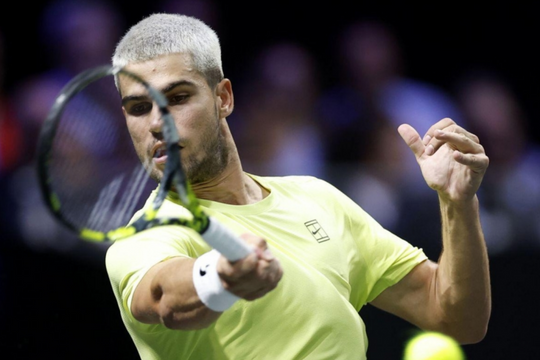 Alcaraz kết thúc năm 2025 ở vị trí số 1 thế giới