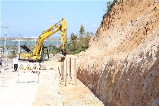 Hỗ trợ khẩn cấp kinh phí cho các tỉnh, thành phố khắc phục hậu quả thiên tai