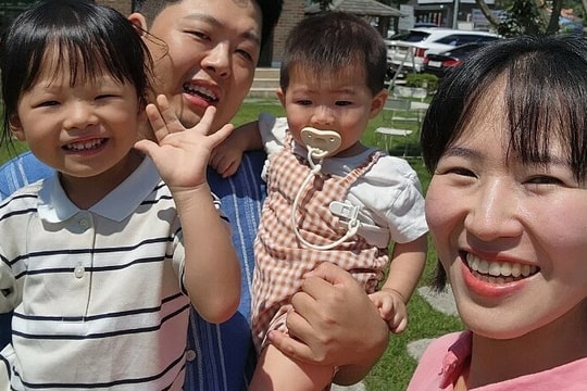 Doanh nghiệp Hàn Quốc 'rải tiền' giục nhân viên sinh con