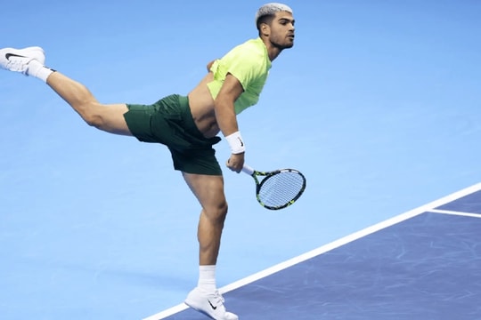 Alcaraz: 'Thắng không quan trọng bằng kiểm soát cảm xúc'