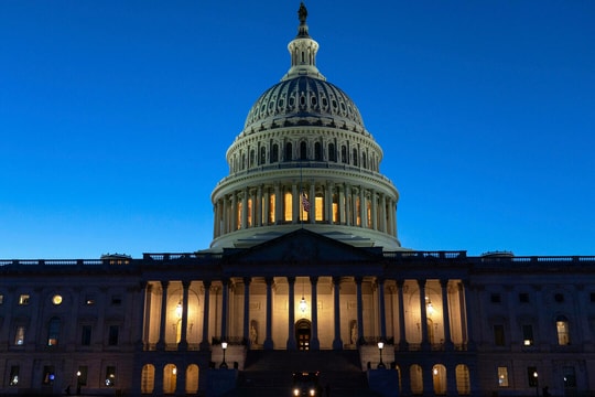 Những cuộc đàm phán bí mật giúp chính phủ Mỹ mở cửa trở lại