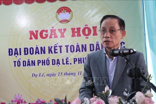 Bộ trưởng Bộ ngoại giao Lê Hoài Trung dự Ngày hội Đại đoàn kết toàn dân tại Huế