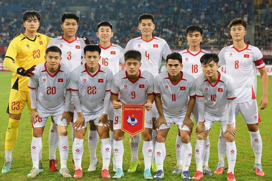 Việt Nam thua Uzbekistan ở U22 Panda Cup