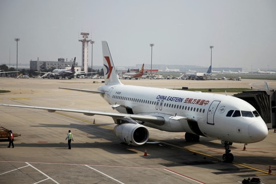 Loạt hãng bay Trung Quốc hoàn tiền vé cho khách đi Nhật