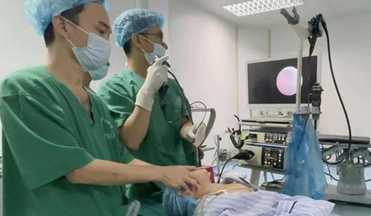 Bé trai 3 tuổi đi làm răng bị thứ đáng sợ rơi vào đường thở