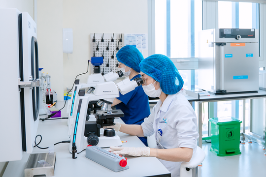 Quan niệm sai lầm khi đổ lỗi vô sinh do 'vợ không biết đẻ'