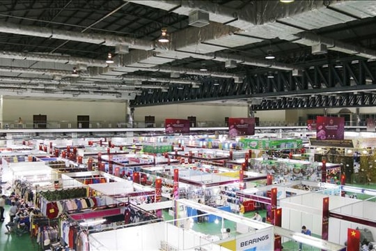 Việt Nam - Lào phối hợp chỉ đạo tổ chức hội chợ kết nối giao thương