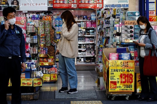 Kinh tế Nhật Bản lần đầu tăng trưởng âm trong 6 quý