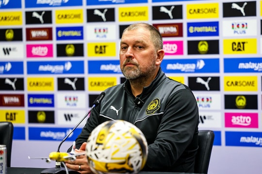 HLV Cklamovski bác tin 'tháo chạy' khỏi Malaysia