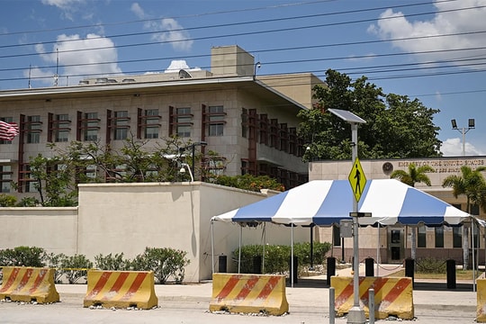 Nhóm nghi phạm Haiti đấu súng với lính bảo vệ đại sứ quán Mỹ