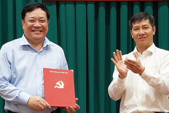 Chủ tịch Cà Mau làm Phó bí thư Tỉnh ủy Đồng Tháp