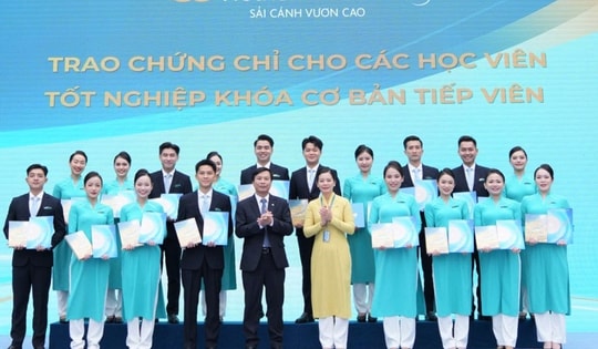 Vietnam Airlines tổ chức thành công Ngày hội việc làm 2025 lần đầu tiên