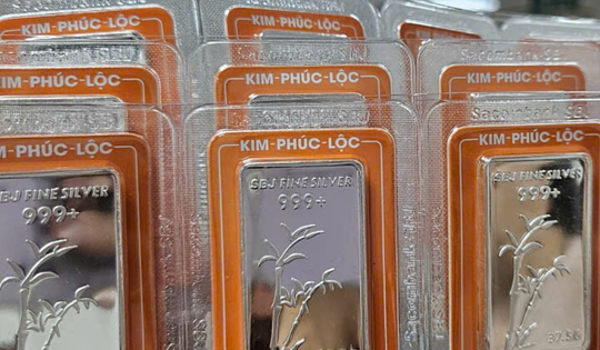 Giá bạc hôm nay 17-11: Biến động mạnh, dự báo mới nhất