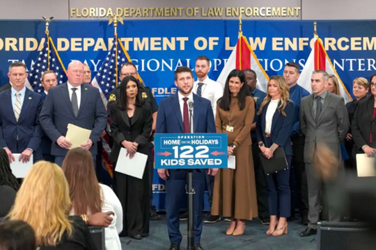 Mỹ giải cứu 122 trẻ em mất tích trong chiến dịch quy mô lớn