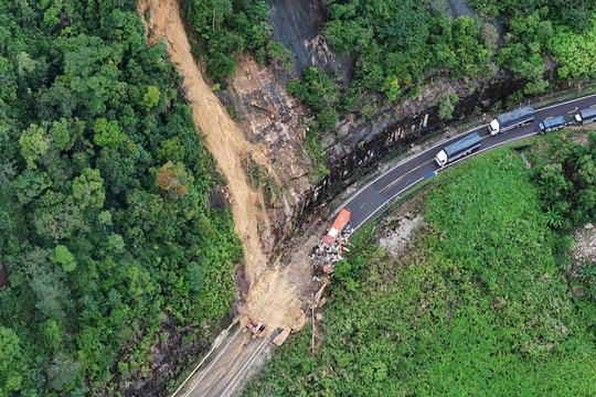Nỗi bất an của tài xế khi qua đèo Khánh Lê