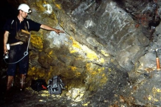 Bí ẩn lò phản ứng hạt nhân tự nhiên 2 tỷ năm tuổi ở châu Phi