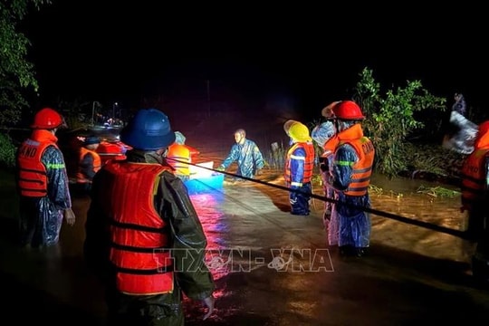 Đắk Lắk: Kịp thời tiếp cận các khu vực bị cô lập, chia cắt để hỗ trợ người dân