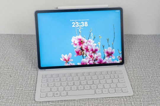 MatePad 11.5 PaperMatte - tablet đa dụng giá 9,7 triệu đồng