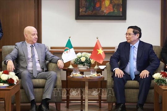 Thủ tướng tiếp Tổng Bí thư Đảng Mặt trận Giải phóng Dân tộc Algeria