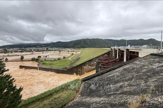 Hệ thống điện vẫn vận hành ổn định, hơn 90 hồ thủy điện xả điều tiết