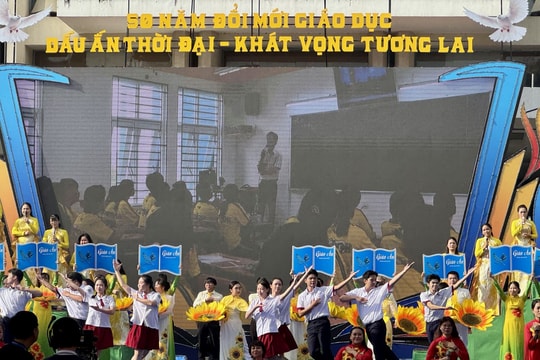 TP Hồ Chí Minh kỷ niệm 50 năm xây dựng và phát triển ngành giáo dục