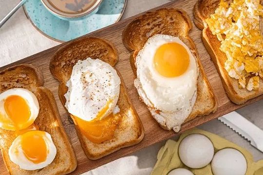 Bác sĩ Nhật Bản giảm 25 kg nhờ ăn trứng thay cơm