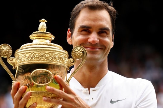 Federer vào ngôi đền huyền thoại quần vợt