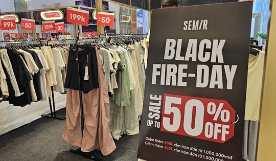 Chuyện lạ trước ngày Black Friday 2025