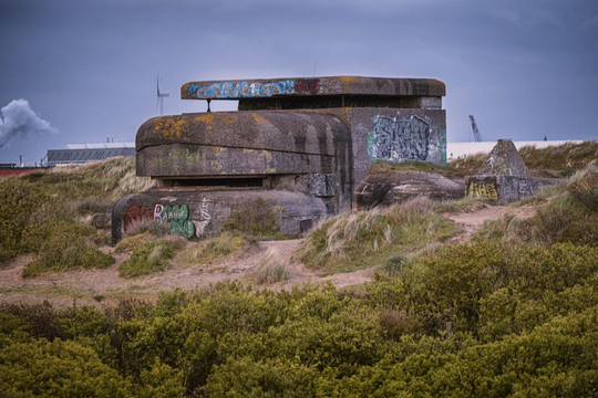 Có gì trong những căn hầm tận thế bí mật nhất hành tinh?