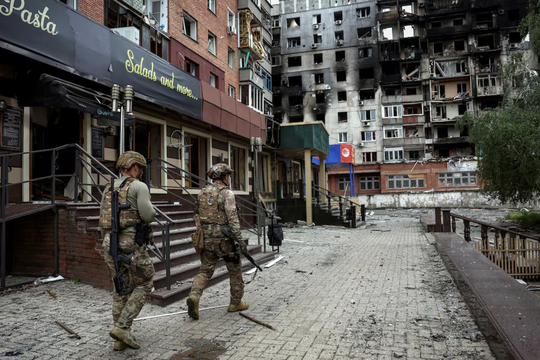 Nga tuyên bố kiểm soát thành phố chiến lược ở Kharkiv, Ukraine bác bỏ