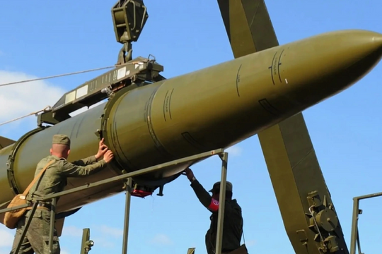 Nga - Trung đàm phán phòng thủ tên lửa và hạt nhân