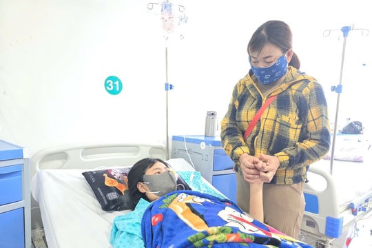 Người mẹ trẻ nhập viện cấp cứu sau khi bị lừa sang Campuchia làm việc với máy tính